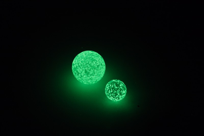 Billes Lune Phosphorescentes - 20/16mm+1/25mm- Coffret de 20 filets